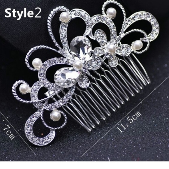 Elegant bridal comb - Picture 1 of 3